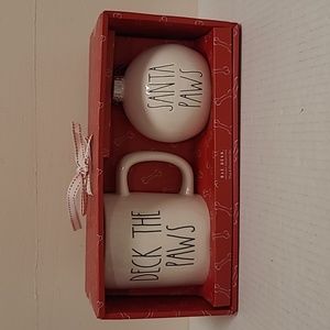 NWOT Rea Dunn Deck the Paws Christmas Mug and Santa Paws Ornament Gift Set